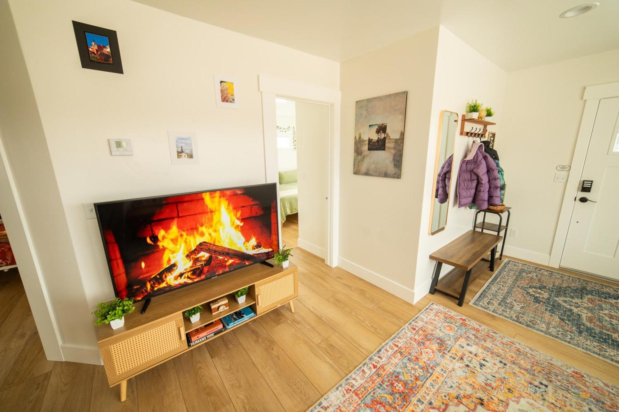 Reno'S Biggest Little House - Cozy Home Theatre 외부 사진